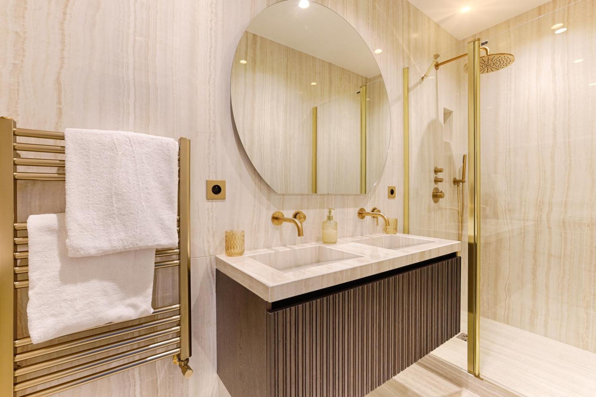 Elegant Luxury Apartment For 6 On Champs-Elysees Paris Extérieur photo